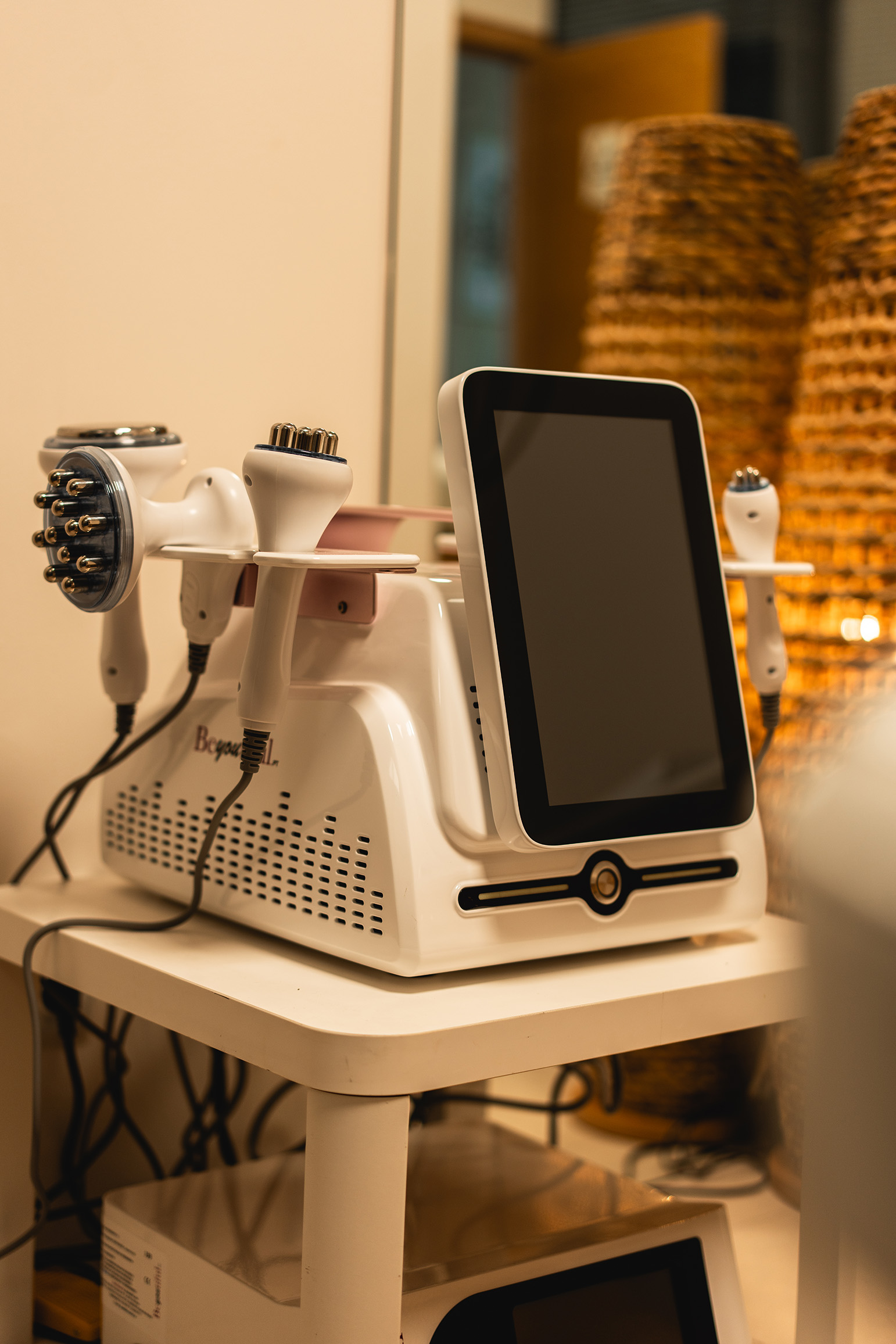 Equipamento de estética utilizado na Clínica Sundara